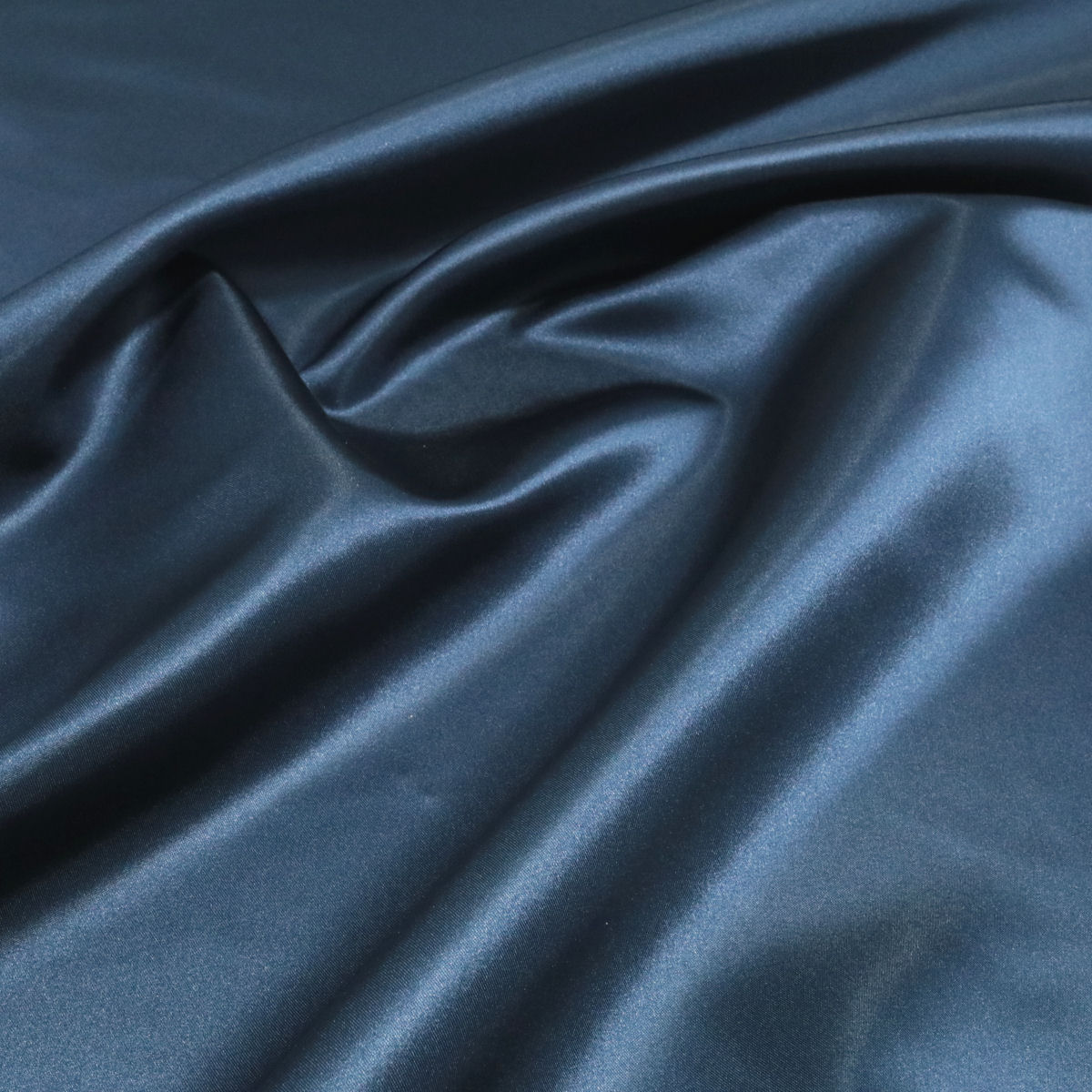 Italienischer Stretch-Baumwollsatin Stoff – Meterware, Schwarz, 97% Baumwolle, 3% Elastan, 143 Cm Breit