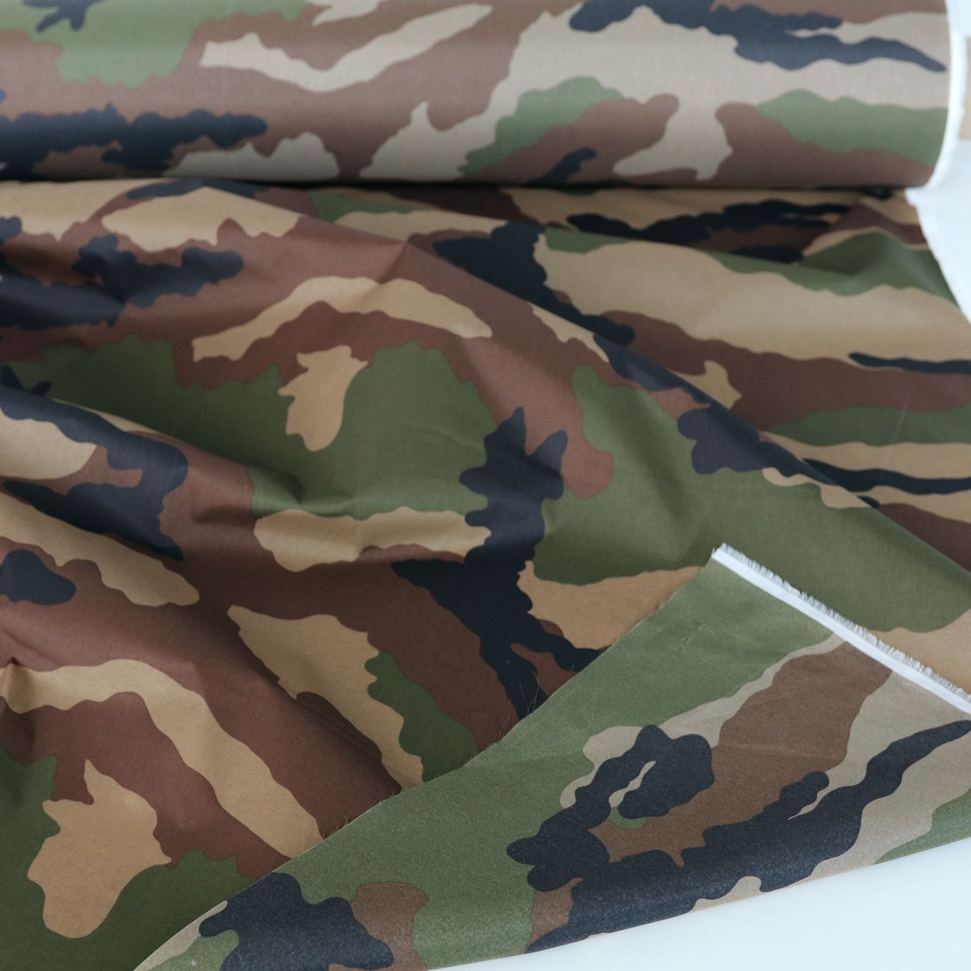 Leichter Camouflage-Stoff Woodland Tarndruck Armee Flecktarn Meterware Militär