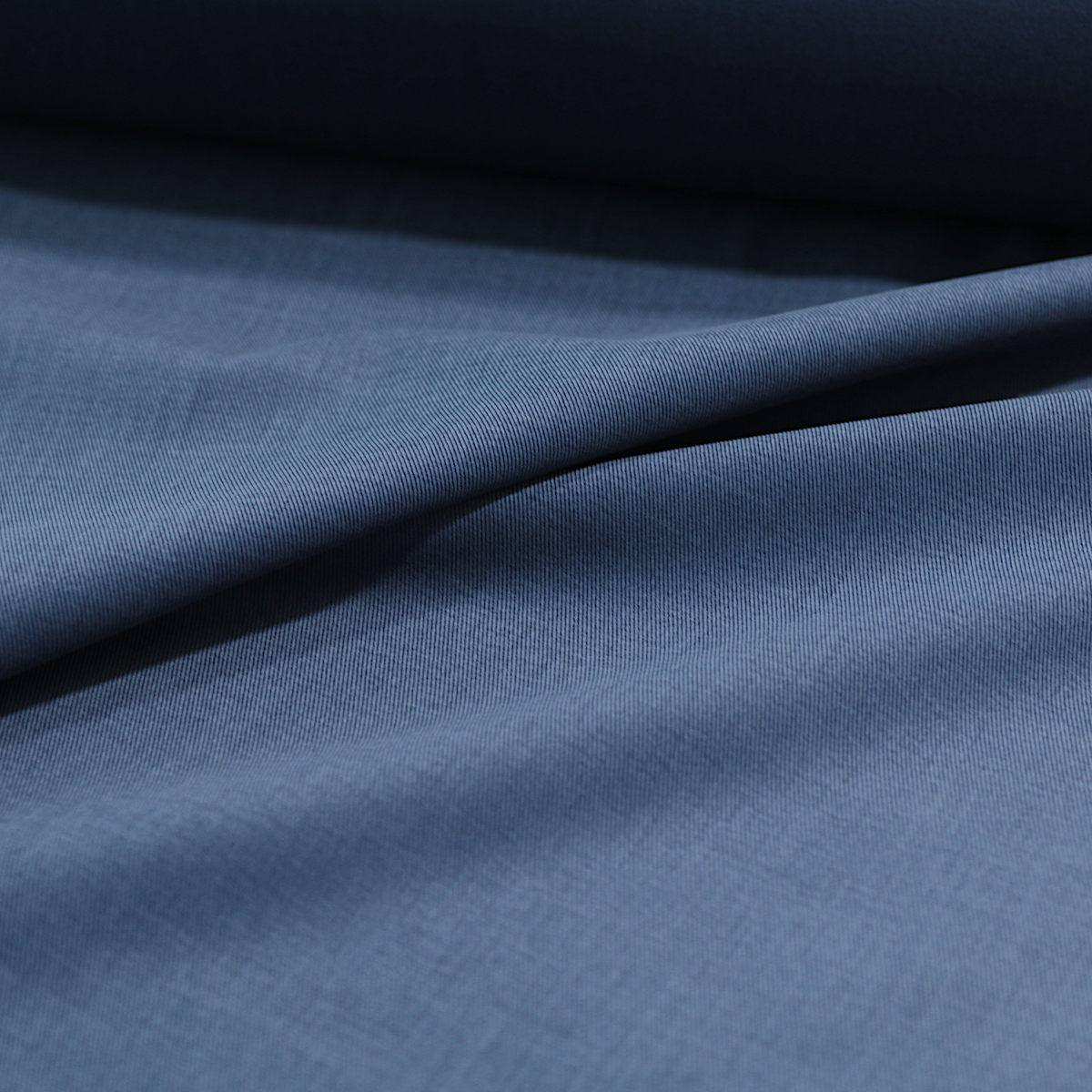 Hosenstoff Segeltuch Baumwollstoff für Hose oder als Bezugsstoff in Blau Hosenstoff Segeltuch Baumwollstoff für Hose oder als Bezugsstoff in Blau