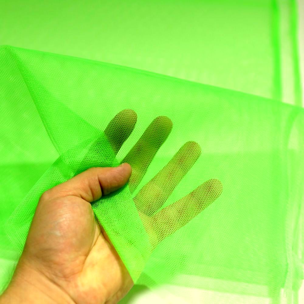 Tüllstoff Meterware 180cm breit Tüll für Kleidung Gardine Vorhang Deko -  Neon Grün Tüllstoff Meterware 180cm breit Tüll für Kleidung Gardine Vorhang Deko -  Neon Grün
