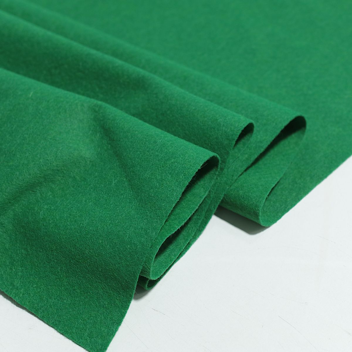 leichter Bastelfilz 190cm breit Filzstoff 1 mm dick Filzmatte Nadel-Filz Taschenfilz - Billard Grün