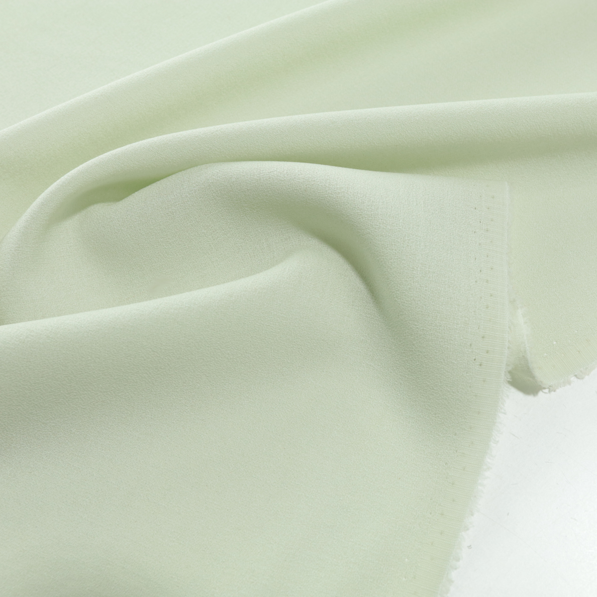 Woll-Crepe Stoff Hochzeit Deko-Stoff weich Knitterarm Gardinen Hussen Meterware Woll-Crepe Stoff Hochzeit Deko-Stoff weich Knitterarm Gardinen Hussen Meterware