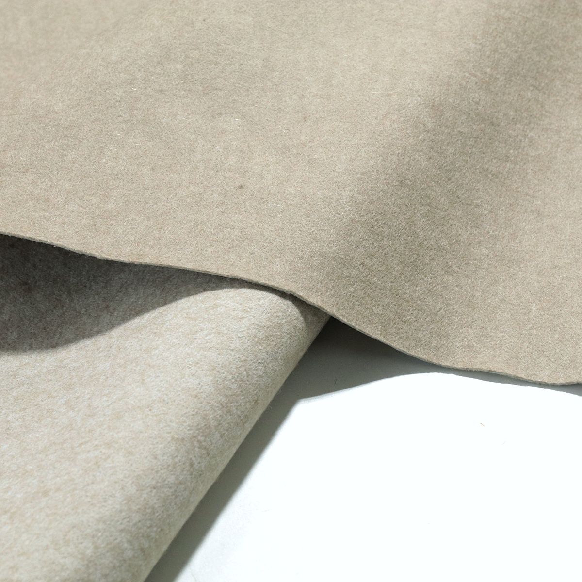 leichter Bastelfilz Filzstoff 1,5 mm dick Filzmatte Nadel-Filz Taschenfilz - sand meliert