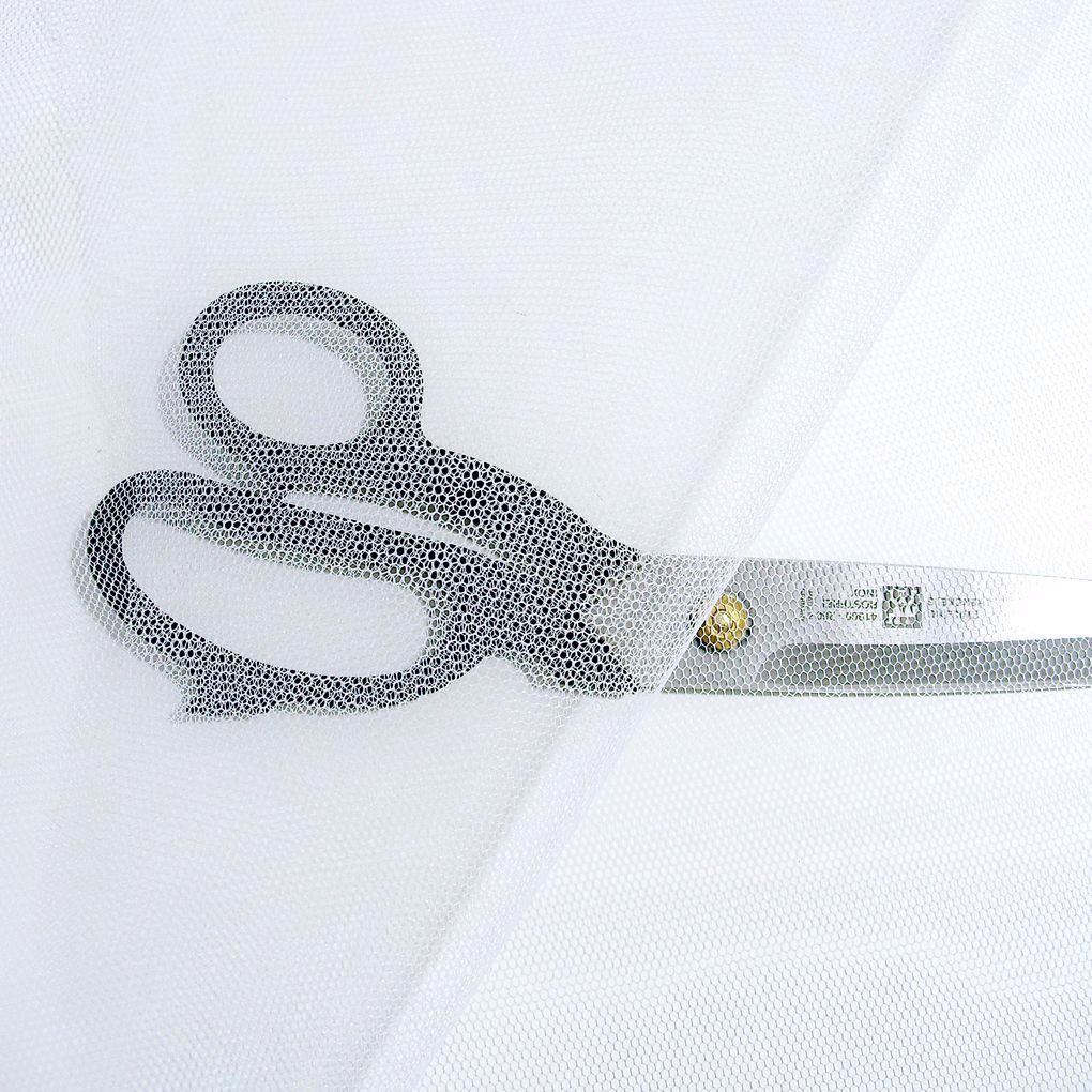 Tüllstoff Meterware 180cm breit Tüll für Kleidung Gardine Vorhang Deko - Weiß Tüllstoff Meterware 180cm breit Tüll für Kleidung Gardine Vorhang Deko - Weiß