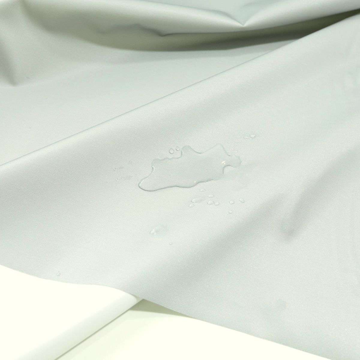 Gore Tex wasserdicht atmungsaktiv Regenjacken Stoff  Meterware - Hell Grau