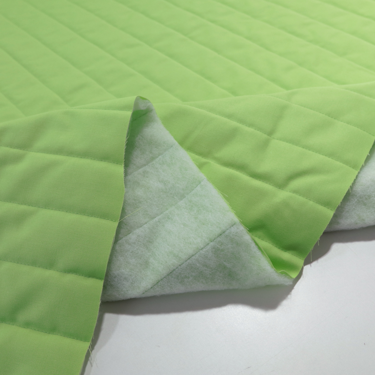 Heu grün Steppfutter weicher wattierter Polster/Bekleidungsstepp Meterware Heu grün Steppfutter weicher wattierter Polster/Bekleidungsstepp Meterware