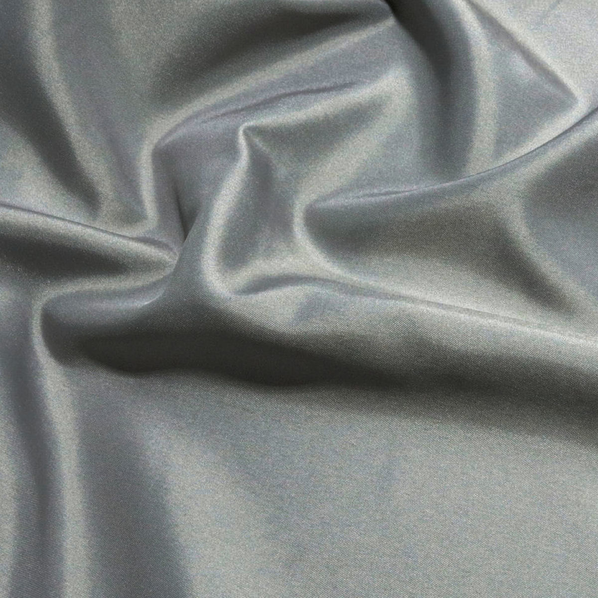 Schwerer Glanz Satin in Maus Grau Schwerer Glanz Satin in Maus Grau