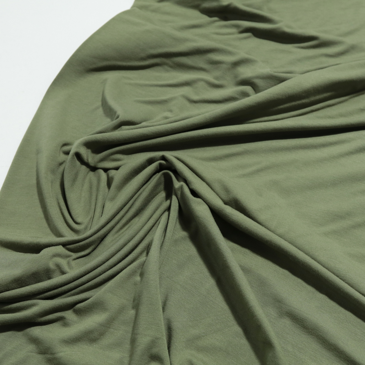Weicher Baumwoll Jersey mit Elasthan Bekleidungsstoff Meterware Oliv