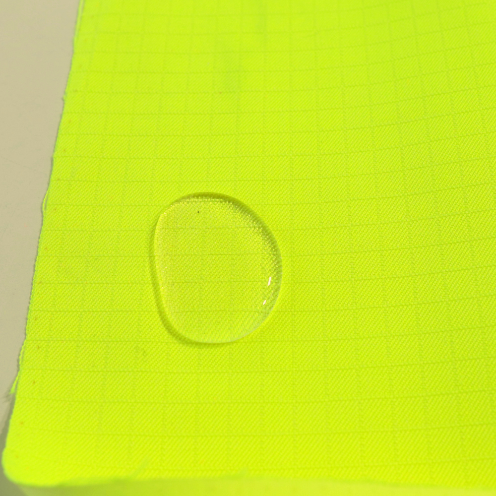 Wasserdichter Ripstop Outdoor Stoff für Regenjacken mit Ripstop Bindung