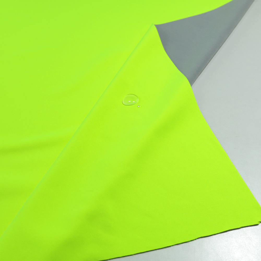 Outdoor Softshell-Stoff mit Fleece Rückseite wasserdicht atmungsaktiv in Gelb