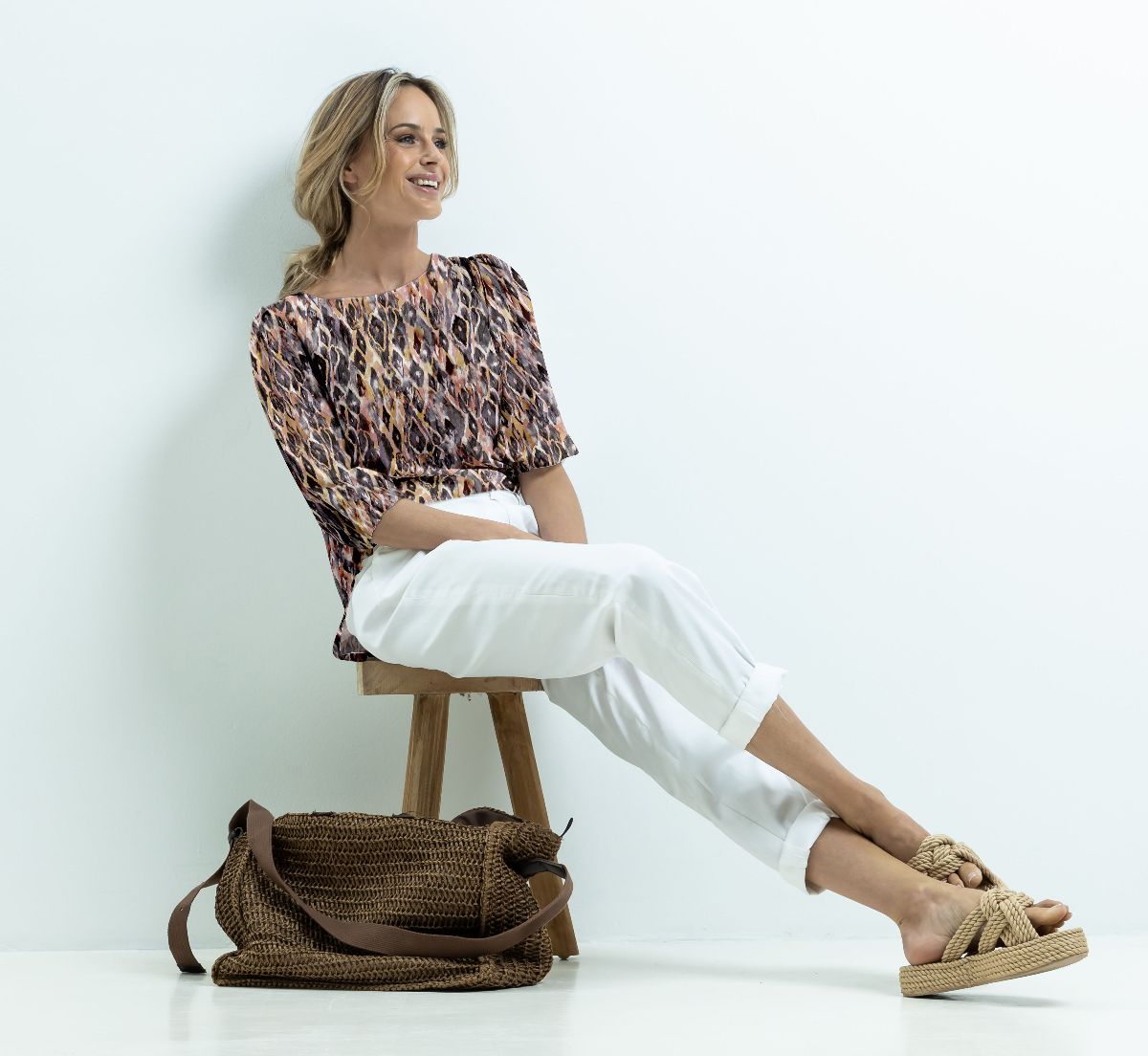 Baumwollstoff Popeline Stoff in weiß Meterware Blusenstoff Bekleidungsstoff