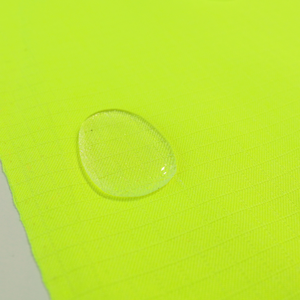 Wasserdichter Ripstop Outdoor Stoff für Regenjacken mit Ripstop Bindung