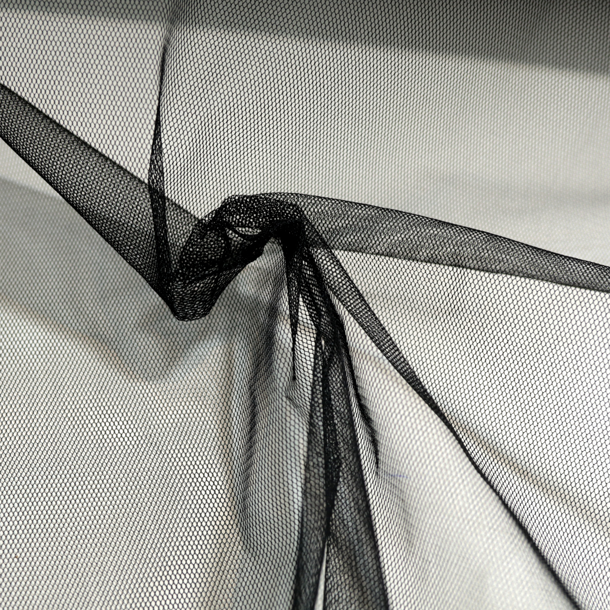 uni Tüllstoff Meterware 300cm breit für Gardine Vorhang Store Hochzeit - schwarz