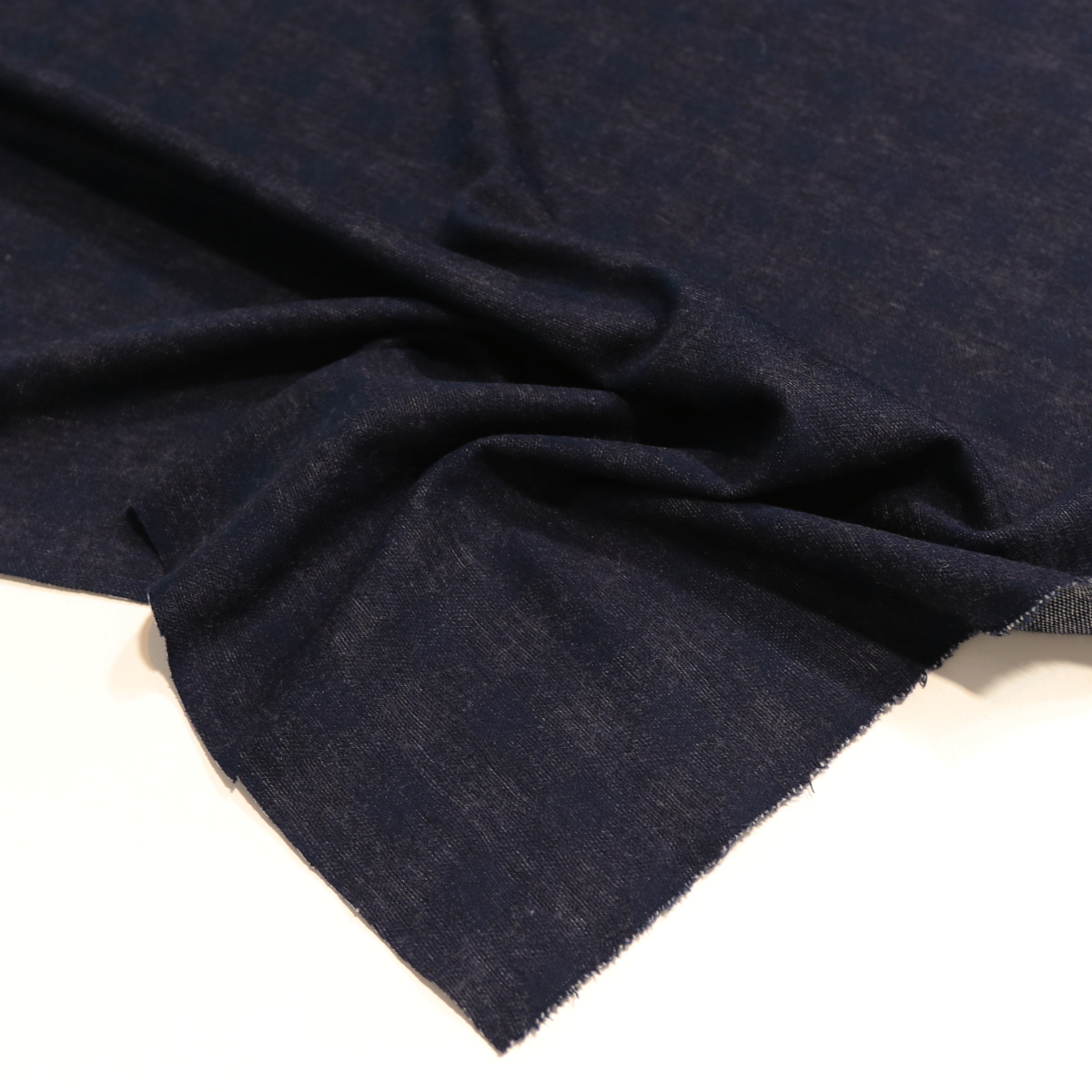 Herbstjersey mit Muster als warme und weiche Meterware für Kleider und Shirts