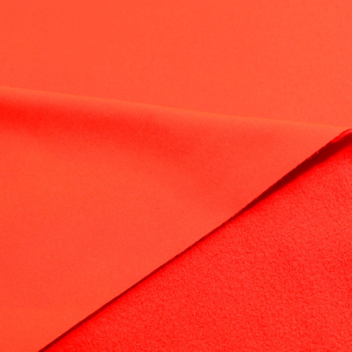 Outdoor Softshell-Stoff mit Fleece Rückseite wasserdicht atmungsaktiv in Leucht  Rot