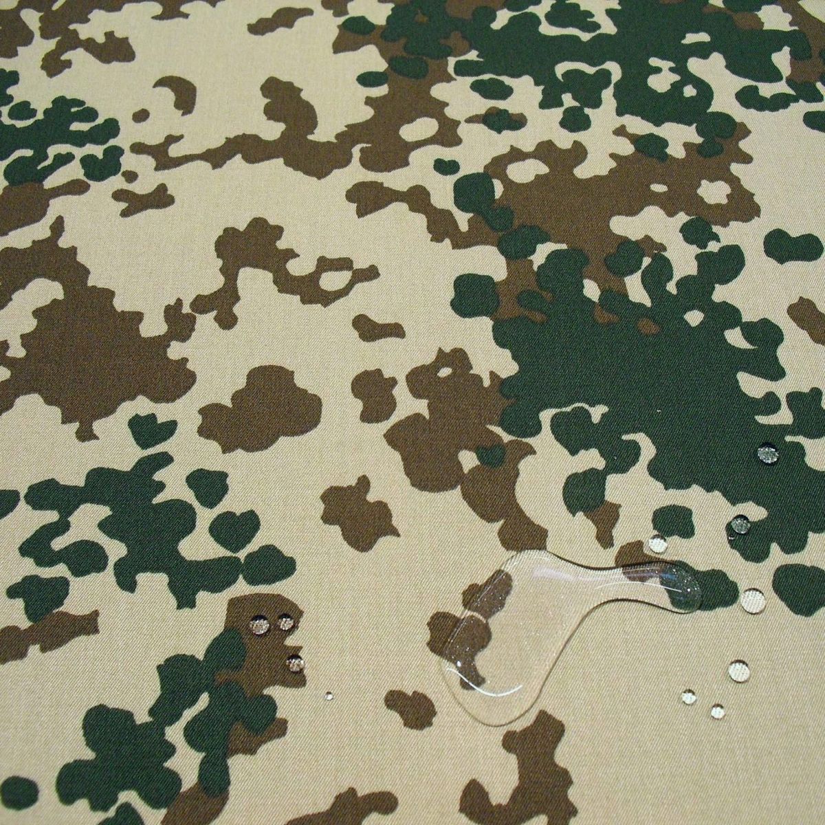 wasserdichter Camouflage Bundeswehr Wüste Baumwoll-Stoff Flecktarn Armee Tarnstoff Meterware