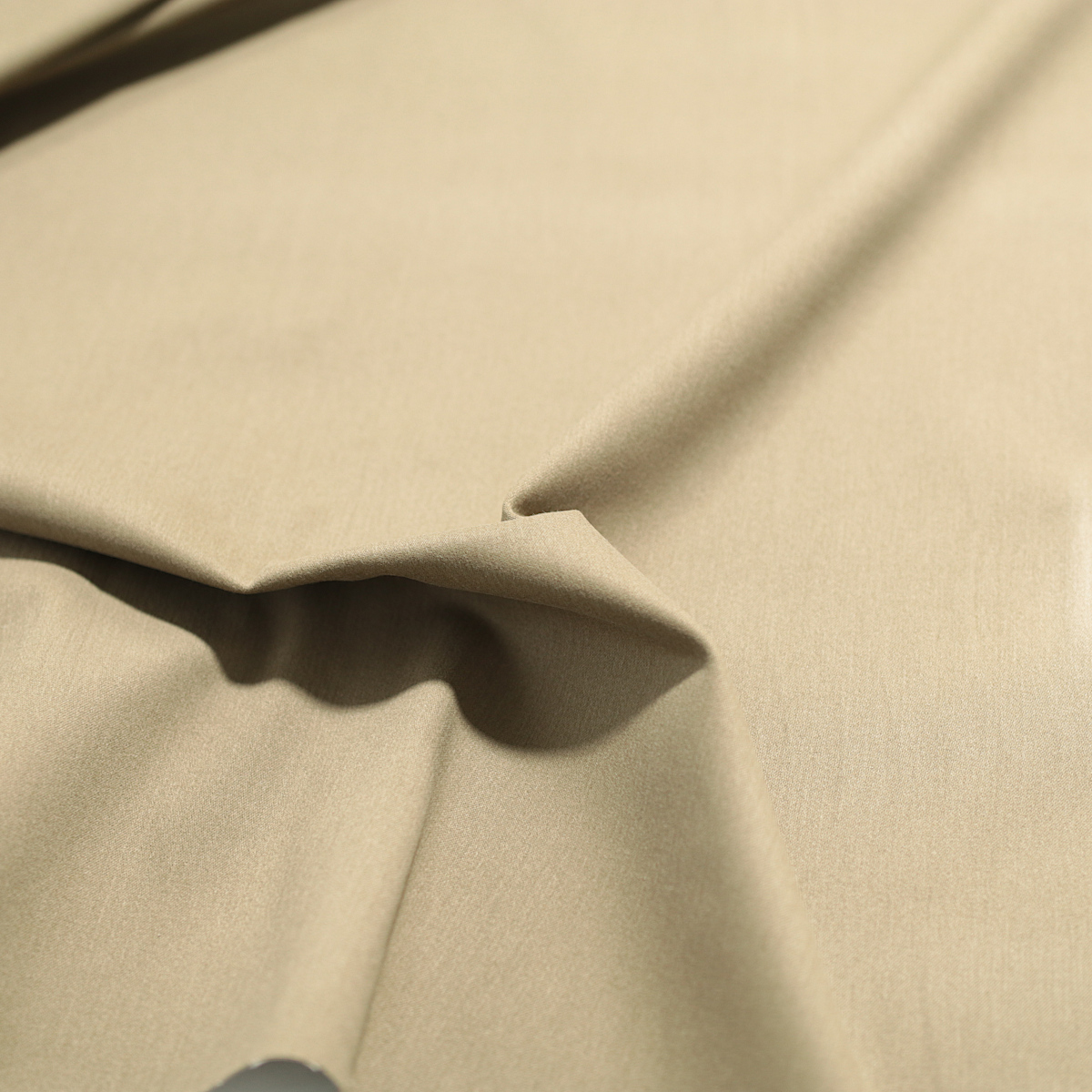 Extra Weicher Robuster Hosenstoff aus Baumwolle Bekleidungsstoff als Meterware Hose Rock Extra Weicher Robuster Hosenstoff aus Baumwolle Bekleidungsstoff als Meterware Hose Rock