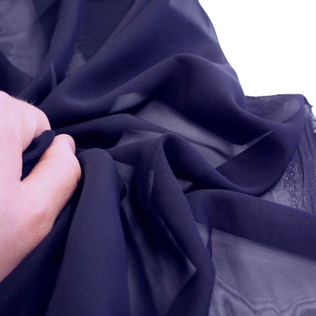 edler Chiffon in nachtblau edler Chiffon in nachtblau