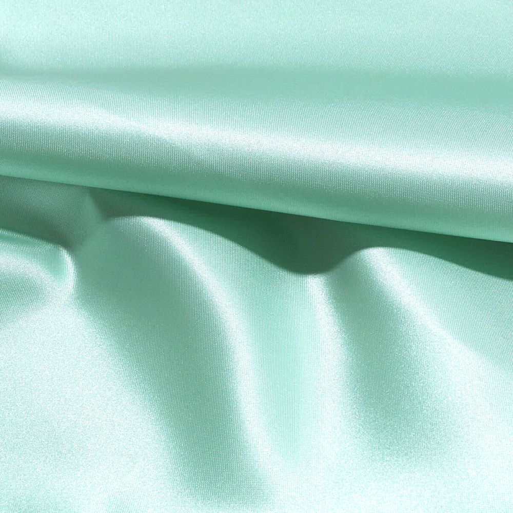 Schwerer Glanz Satin in Mint Schwerer Glanz Satin in Mint