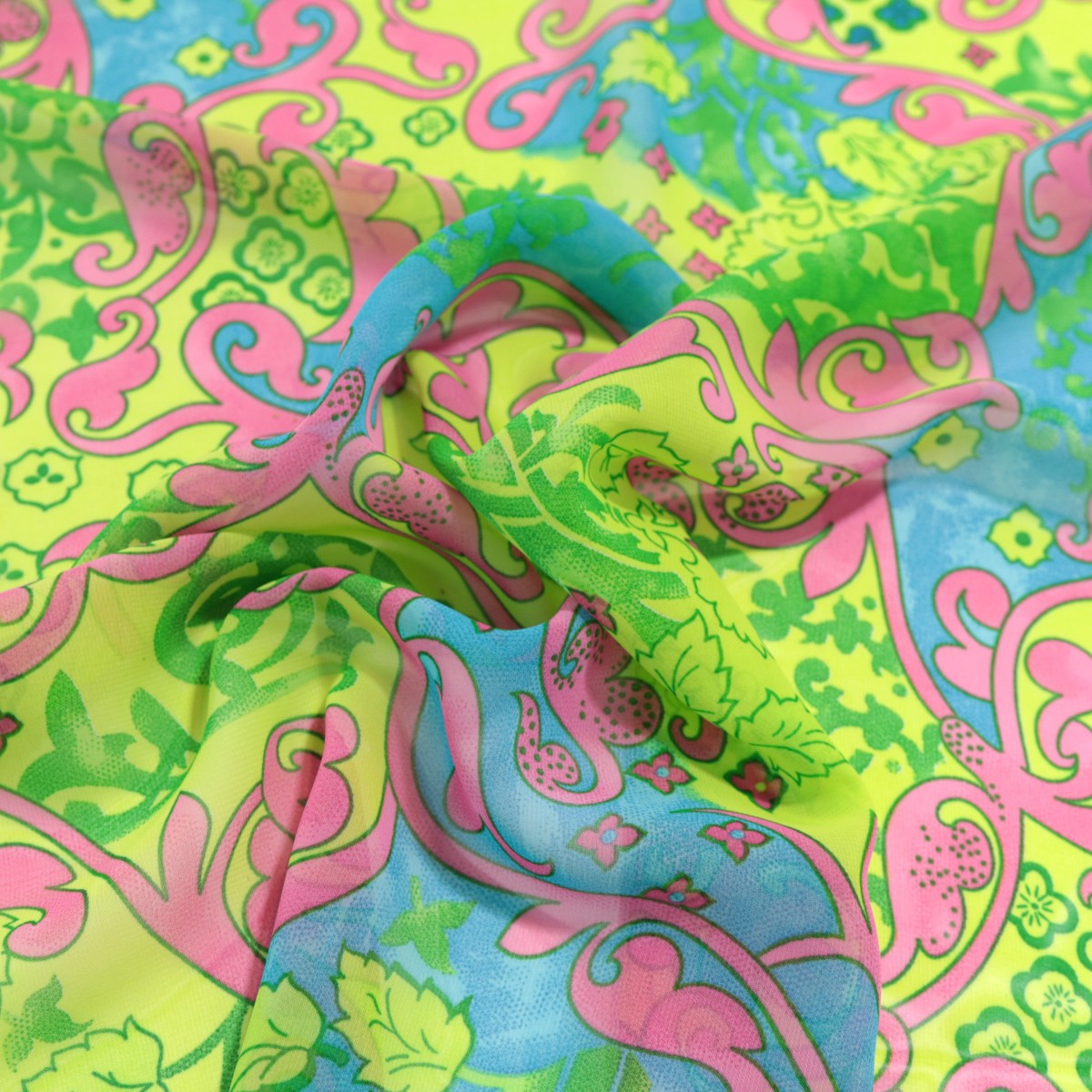 edle Chiffon Stoff Meterware in Sommer Lind blau edle Chiffon Stoff Meterware in Sommer Lind blau