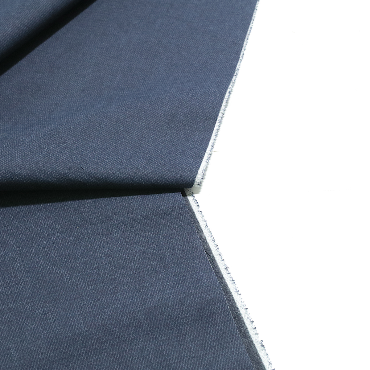 Weicher und Robuster Hosenstoff Sommer Jeansstoff in Dunkel Blau aus Baumwolle