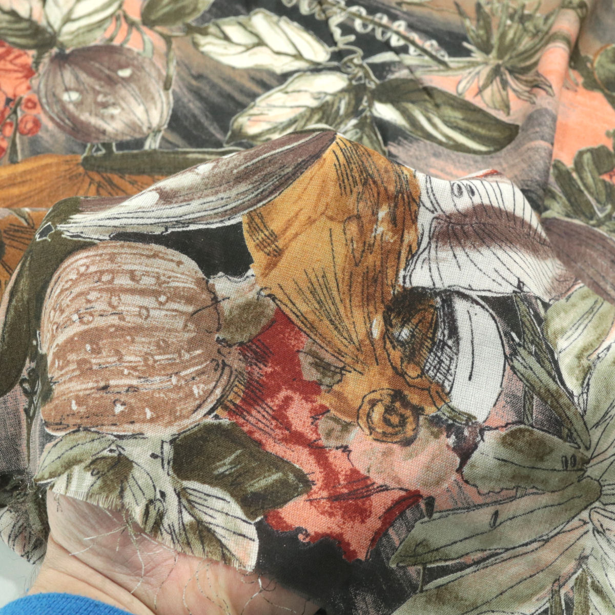 Sommer Blusenstoff Kleiderstoff Stoff Fallend Knitterfreie Meterware Blumen Sommer Blusenstoff Kleiderstoff Stoff Fallend Knitterfreie Meterware Blumen