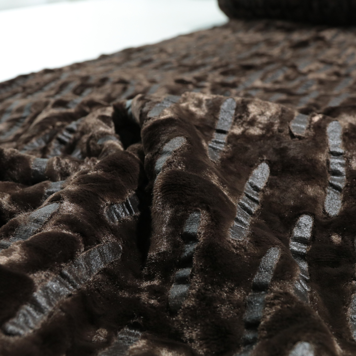 Flockprint Samt auf Kunstleder weicher Baumwollstoff Kunstfell für Decke Jacke Meterware