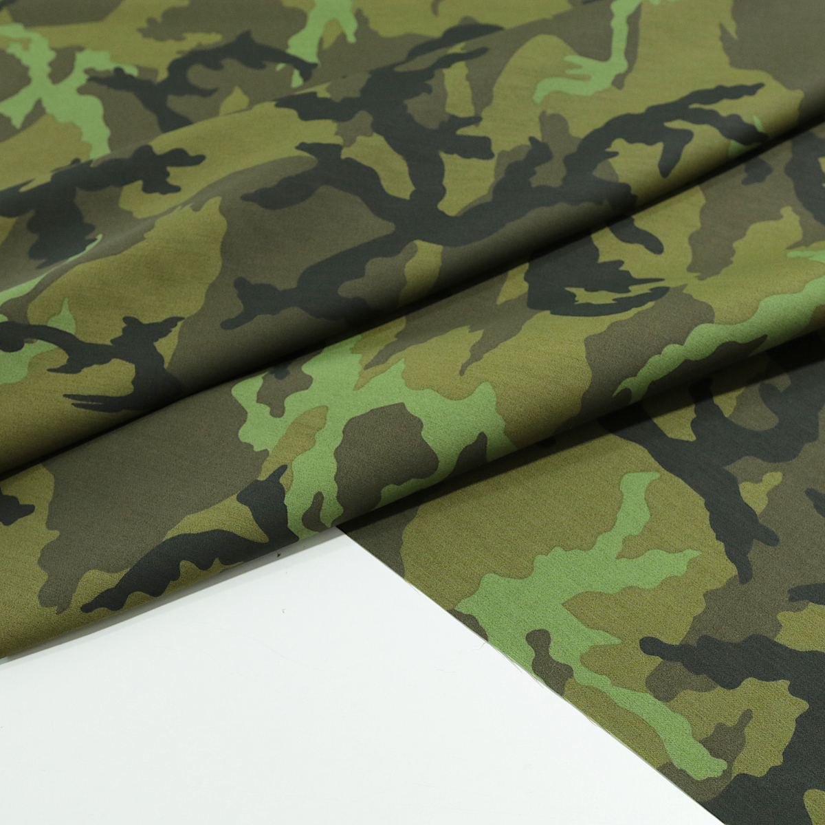 leichter Woodland Camouflage Nylon-Stoff Popeline unverwüstlich robust Meterware